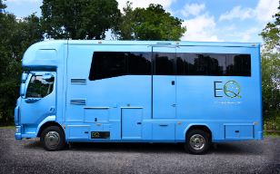 2025 EQ built Luxury 7.5 tonne horsebox. 3 stall. 4 berth