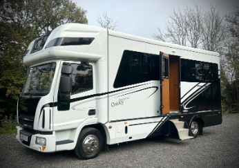 Oakley Supreme 7.5 tonne Horsebox