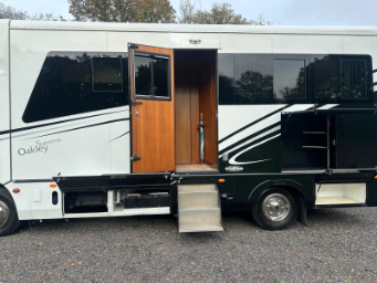 Oakley Supreme 7.5 tonne Horsebox