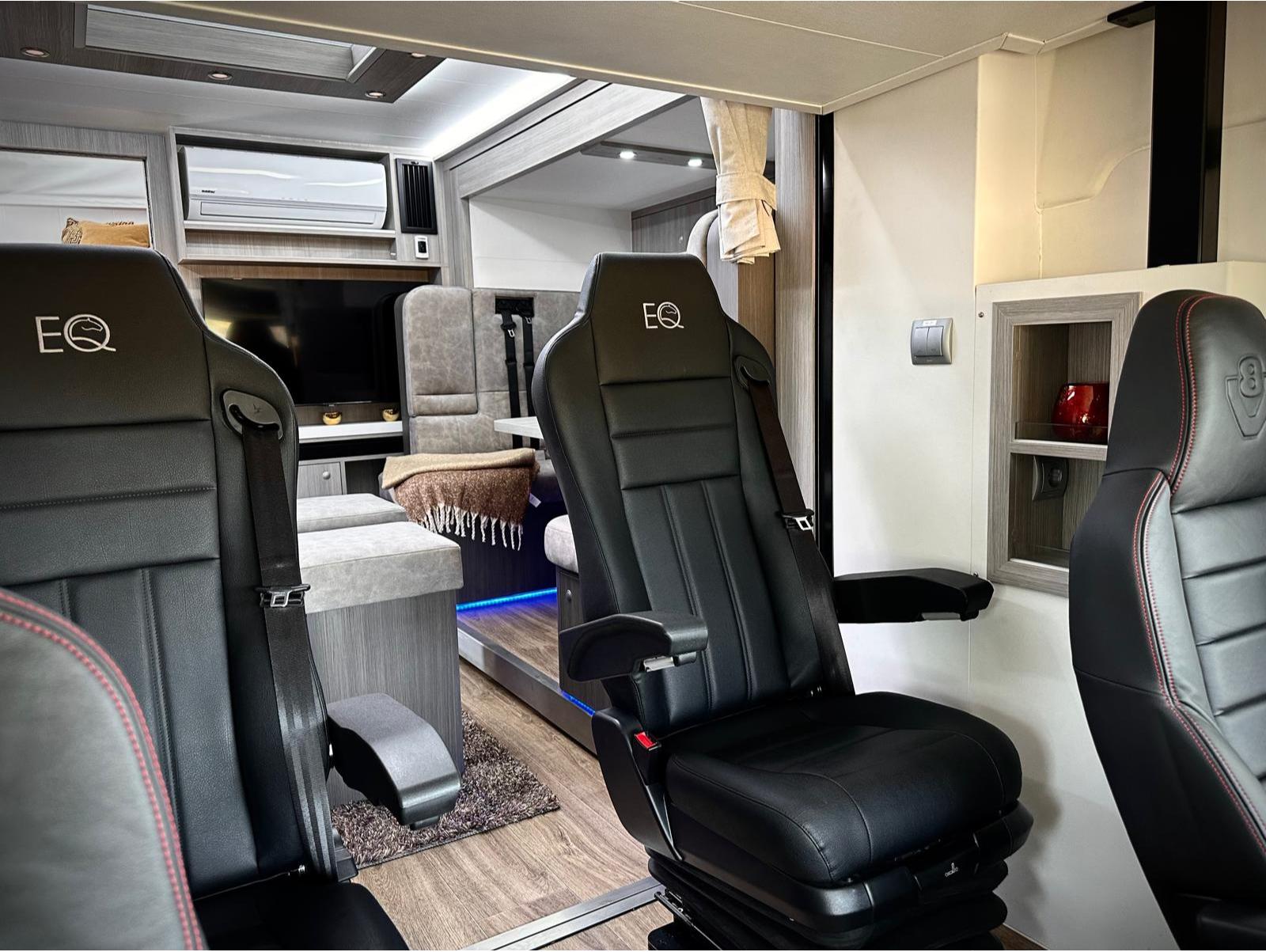New build Scania Premium Luxury 26-tonne EQ-built horsebox. 5 stall / 6 berth